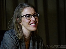 Налетай, торопись: Собчак платит 100 рублей за подпись