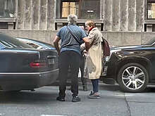 Появилось видео, как таксист разводит петербурженку на 4 тыс. рублей