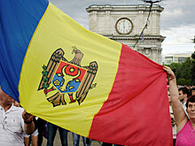 Президент Молдавии насильно делает из своей страны Румынию