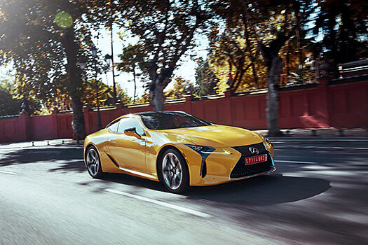 Российская премьера купе Lexus LC 500 состоялась в Москве
