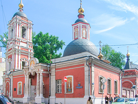 Колокольню храма святителя Николая Чудотворца в Подкопаях в центре Москвы отреставрируют
