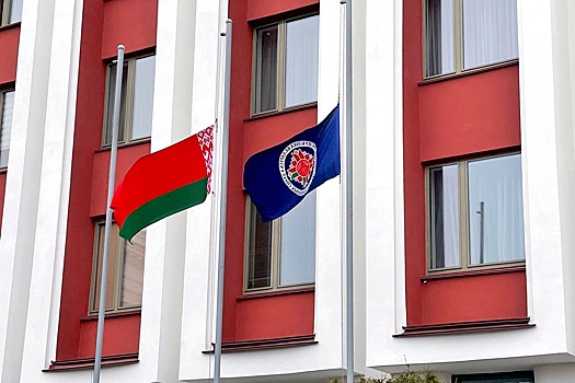 В Беларуси приспущены флаги в знак скорби по жертвам теракта в РФ