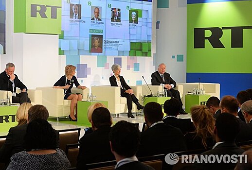 Между матрешками и аналитиком Якубом Яндой