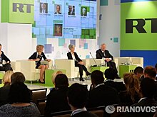 Между матрешками и аналитиком Якубом Яндой
