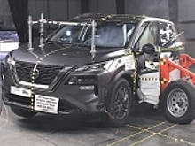 Краш-тест нового Nissan X-Trail: есть вопросы