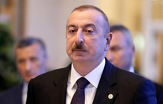 Алиев поздравил Кобахидзе с победой правящей партии на выборах в Грузии