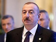 Алиев поздравил Кобахидзе с победой правящей партии на выборах в Грузии