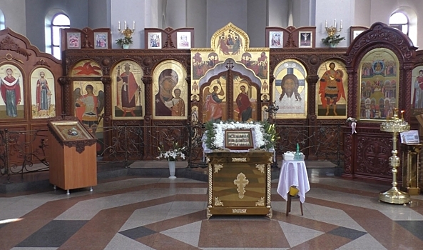 Жители Волгограда встречают православный праздник Светлой Пасхи