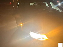 Два пешехода попали под колеса машин в воскресенье