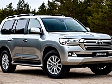 В Москве выставили на продажу Toyota LC 200 с 319 км пробега
