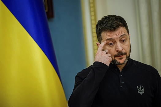 Зеленский заявил, что Украина не сможет вернуть Крым с помощью оружия