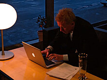 Пользование ноутбуками по ночам приводит к ожирению