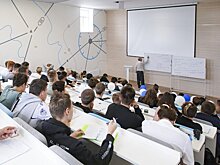 Депутат Миронов предложил ввести полностью бесплатное высшее образование