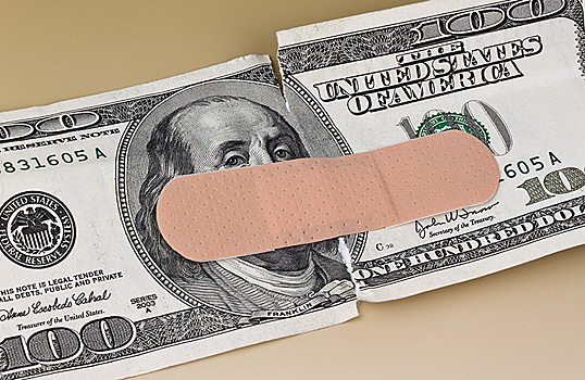 Минфин заявил о ненадежности доллара