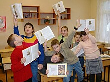 Педагог заклеила рты скотчем второклассникам