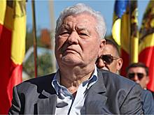 Бывший президент постсоветской страны показал язык в ответ на вопрос