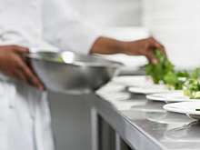 Нутрициолог сказал, с чего нужно начинать полезный завтрак