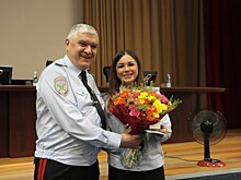 Начальник УВД по ЗАО наградил сотрудников следственных подразделений