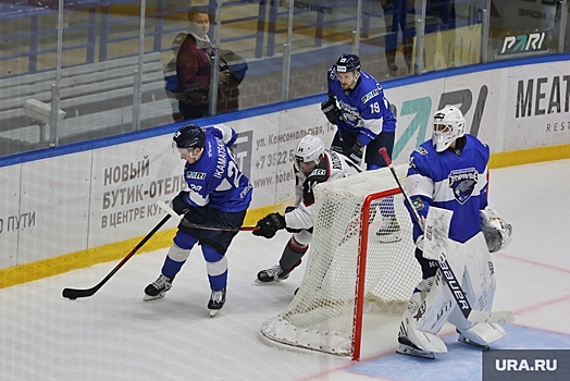 Курганские хоккеисты проиграли третий матч в четвертьфинале плей-офф ВХЛ