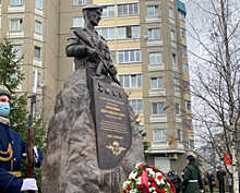 Памятник герою 6-й роты поставлен в Ленинградской области