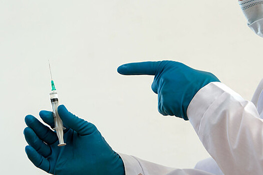 В Евросоюзе заявили о планах производить 200 миллионов доз вакцины в месяц