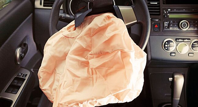 Кто покупает на вторичном рынке сработавшие подушки безопасности