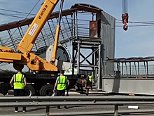 Появилось видео с места обрушения надземного перехода