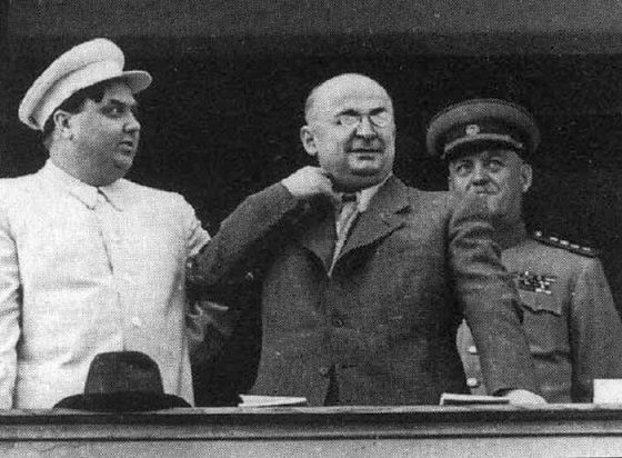 Заговоры, предательства, ликвидация»: как в СССР боролись за власть после  смерти Сталина - Рамблер/новости