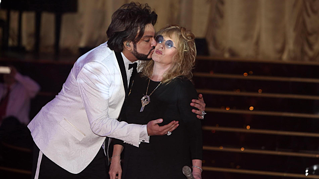 Филипп Киркоров упомянул Аллу Пугачёву во время вручения премии