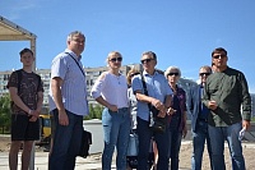 Зеленоградские общественники проинспектировали работы на Нижнекаменском пруду
