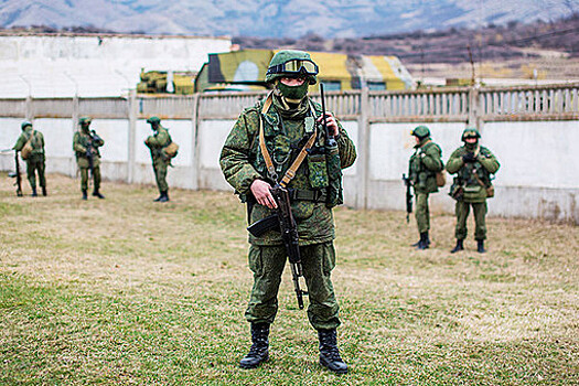 На Украине заявили, что Россия превращает Крым в "мощную военную базу"