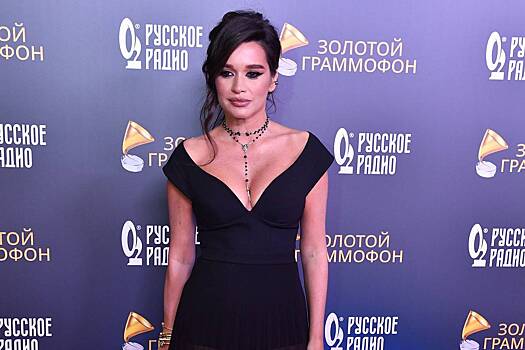 Бородина пригрозила судом обвинившей ее в обмане эскортнице