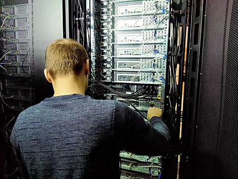 Эксперт объяснил причины сбоев работы мобильного интернета в Новосибирске