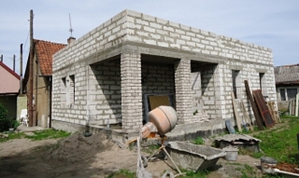Три этажа, не больше. Построить дворец на садовом участке больше не получится