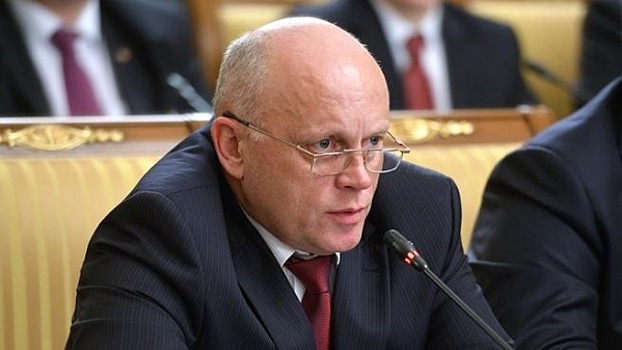 Бывший губернатор Омской области Виктор Назаров стал полноправным депутатом Заксобрания
