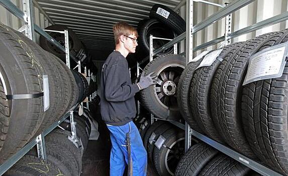 На Дубнинской улице не будут сносить гаражи