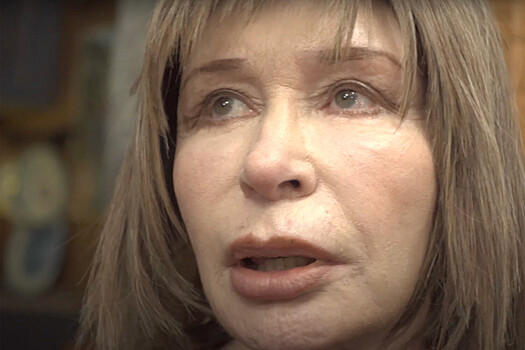 77-летняя Татьяна Васильева показала лицо крупным планом после уколов красоты
