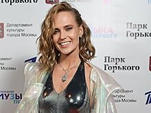 Глюк’оZa скопировала образ Самбурской