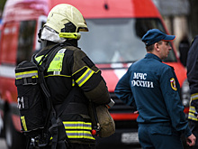 Автомобиль загорелся на западе МКАД в Москве