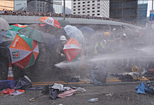 ЕС отреагировал на массовые протесты в Гонконге