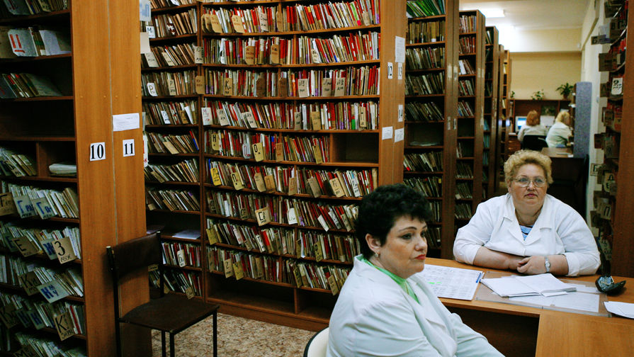 Мурашко: переход на электронные медкарты завершат в 2024 году