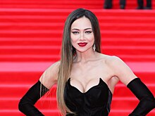 Отношения, гонорары, ссоры со звездами и фанатами: как живет Самбурская