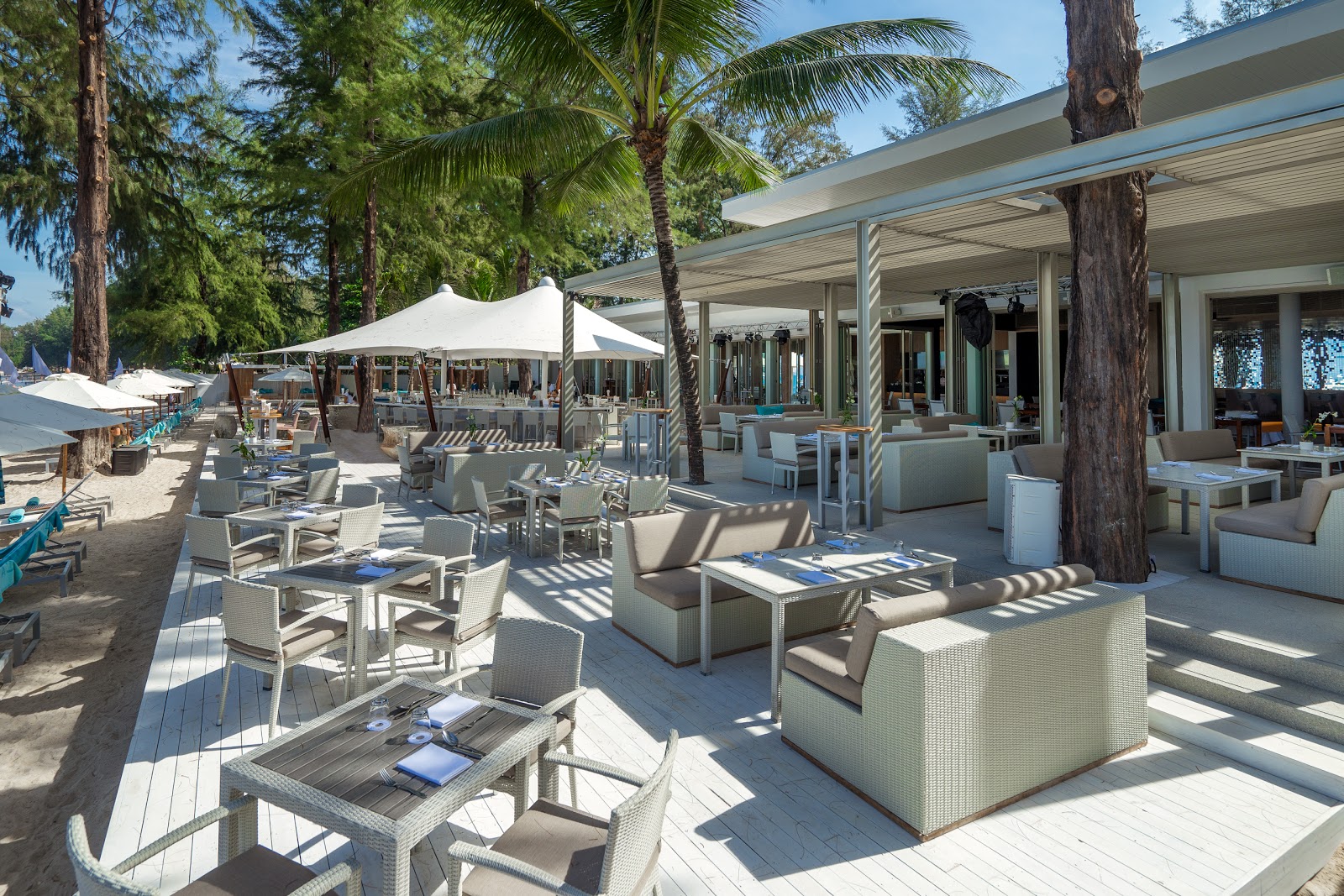 Catch Beach Club, Пхукет, Таиланд