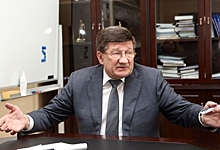 «Омску нужно пособие для мэра» - экс-глава города Двораковский хочет объяснить своим последователям, как ...