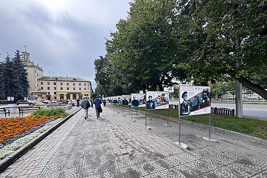 Патриотическая фотовыставка «СВОи герои» будет работать в шести районах Новосибирска до конца года
