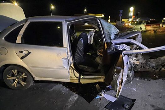 В крупном ДТП на Алтае пострадали пять человек, включая ребенка
