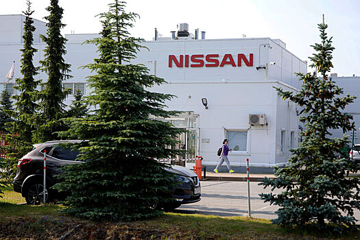 Nissan уходит из России. Какие проблемы ждут владельцев этих машин