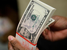 Доллар по 55: ждать ли падения курса валюты