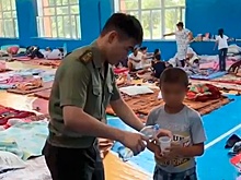 Число жертв взрывов боеприпасов в Казахстане увеличилось до трех