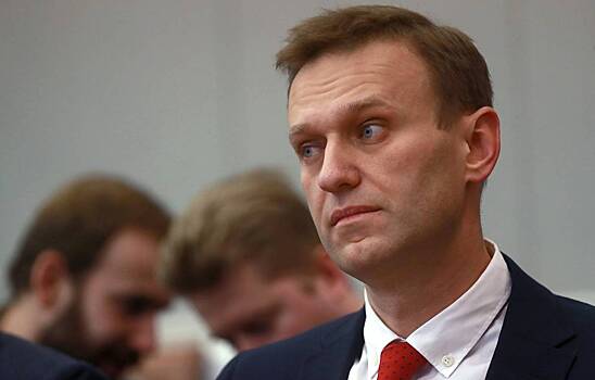 МВД: отсутствие теста на коронавирус у Навального стало причиной выездного формата заседания суда